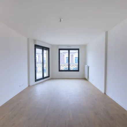 Rent this 3 bed apartment on Marie Paolini in Place Maurice Gunsbourg, 92140 Clamart