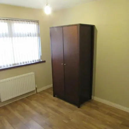 Image 2 - Pines Close, Lurgan, BT66 7DE, United Kingdom - Duplex for rent