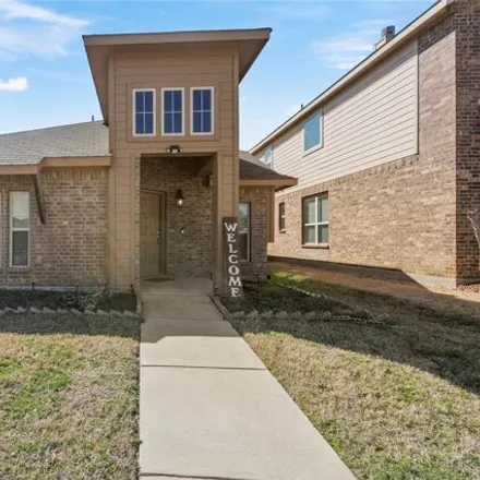 Buy this 3 bed house on 307 Allerton Mews in Lancaster, TX 75146