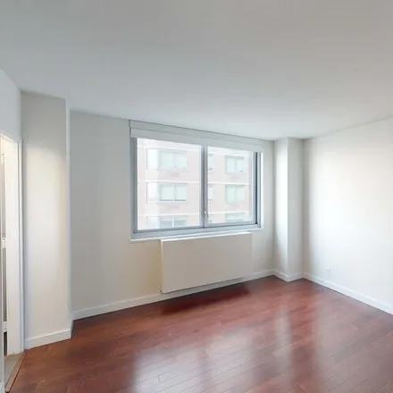 Image 9 - E 34th St 1st Ave, Unit N13K - Apartment for rent