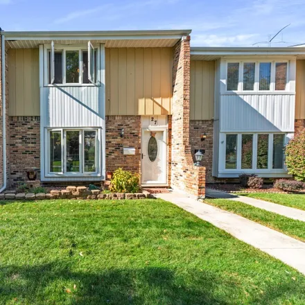 Buy this 3 bed townhouse on 27 Ottawa Court in Justice, Lyons Township