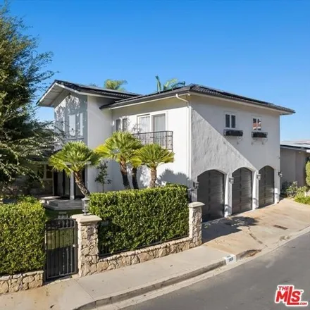 Image 3 - 3821 Sherview Drive, Los Angeles, CA 91403, USA - House for sale