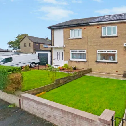 Buy this 3 bed duplex on Cardonald in Tweedsmuir Road/ Invergyle Drive, Tweedsmuir Road