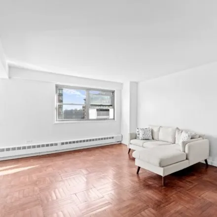Buy this studio apartment on 195 Adams Street in New York, NY 11201