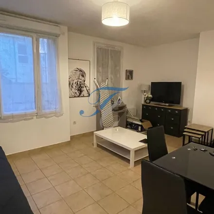 Rent this 1 bed apartment on 16 Sente du Nord in 92310 Sèvres, France
