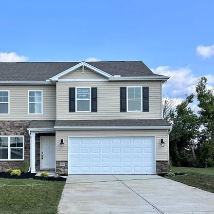 Buy this 4 bed house on 982 Nelson Lane in Lebanon, OH 45036