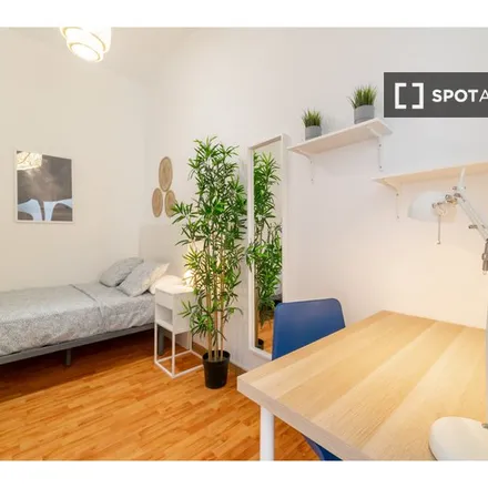 Rent this 6 bed room on Rambla de Catalunya in 7-9, 08001 Barcelona