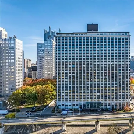 Buy this 3 bed condo on Gateway Towers in 320 Fort Duquesne Boulevard, Pittsburgh