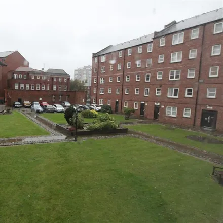 Image 4 - Peace Court, Clarence Street, Hull, HU1 1NG, United Kingdom - Apartment for rent