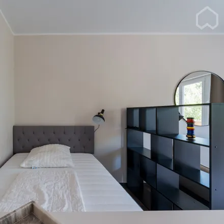 Rent this 1 bed apartment on Heilbronner Straße 22 in 10779 Berlin, Germany