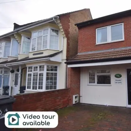 Rent this 5 bed duplex on Biscot Road in Luton, LU3 1AT