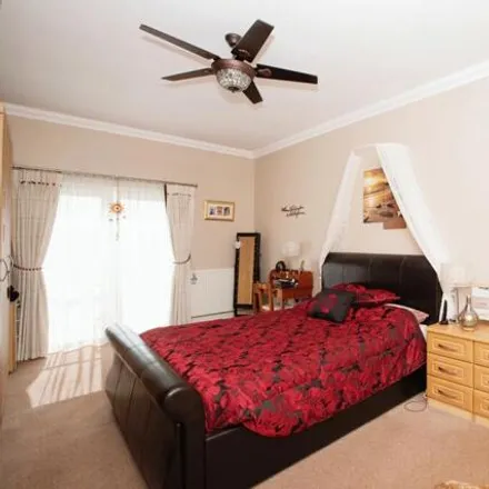 Buy this 2 bed apartment on Cambridge Road in Sefton, PR9 9RZ