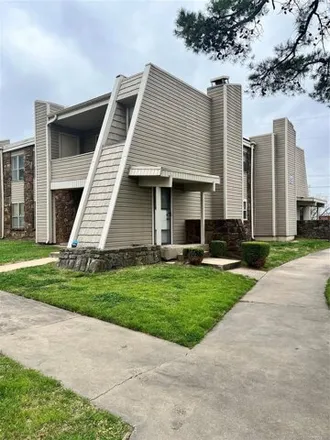 Buy this 2 bed condo on unnamed road in Tulsa, OK