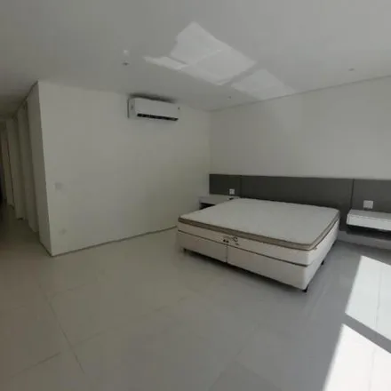 Buy this 6 bed house on Avenida Deble Luíza Derani in Baleia, São Sebastião - SP