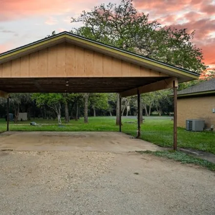 Image 4 - 619 Georg Oaks, Comal County, TX 78163, USA - House for sale
