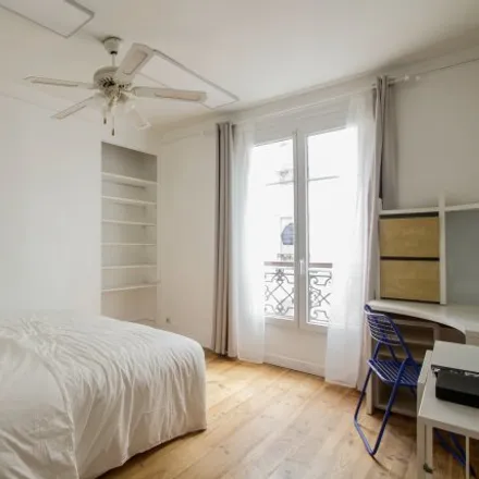 Rent this studio room on Paris 3e Arrondissement