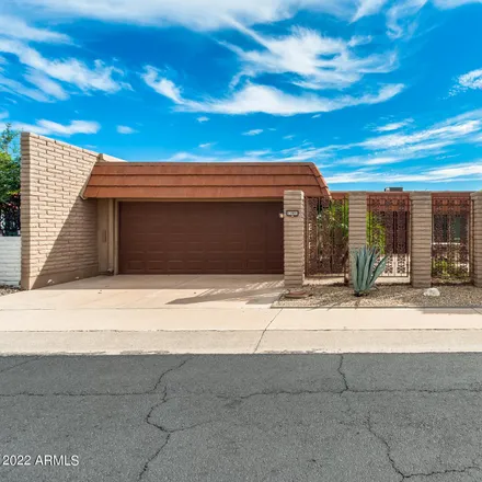Buy this 2 bed townhouse on 13801 North 107th Lane in Sun City, AZ 85351