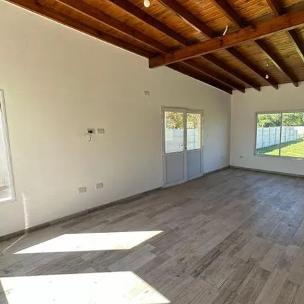 Buy this studio house on Dorotea Morad in Departamento Colón, 3283 San José