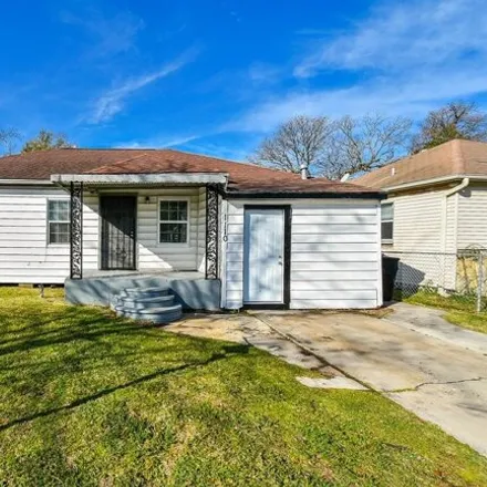 Buy this 3 bed house on 1110 Woolworth St in Houston, Texas