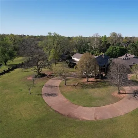 Image 2 - unnamed road, Duncan, OK, USA - House for sale