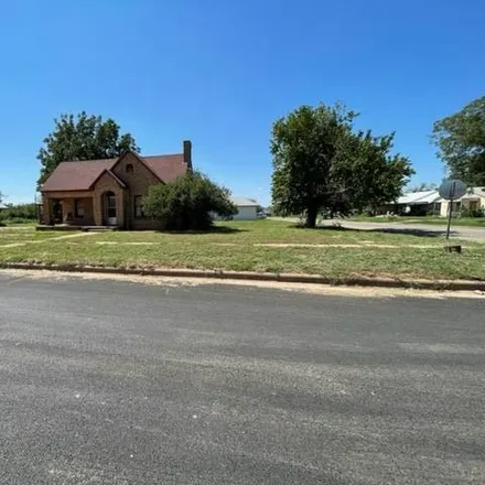 Image 1 - North 3rd Street, Crowell, Foard County, TX 79227, USA - House for sale