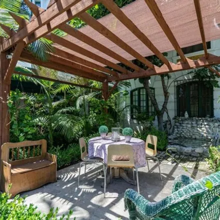 Image 5 - Horton Hall, 2041 North Vermont Avenue, Los Angeles, CA 90027, USA - House for sale