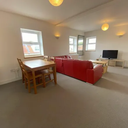 Rent this 3 bed apartment on 1 Foxcroft Road in Bristol, BS5 7AH