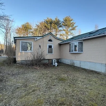 Image 2 - 353 Ossipee Trail, Gorham, ME 04038, USA - House for sale