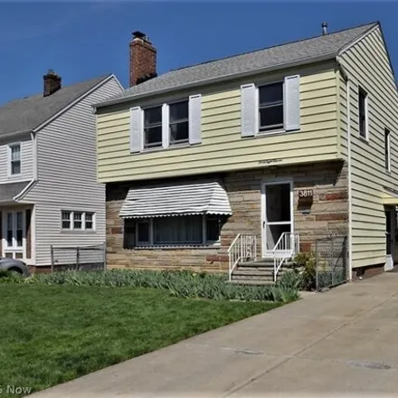 Buy this 4 bed house on 3839 Bendemeer Road in Cleveland Heights, OH 44118