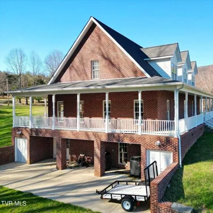 Image 2 - 201 Judge Ben Allen Road, Carter County, TN 37643, USA - House for sale