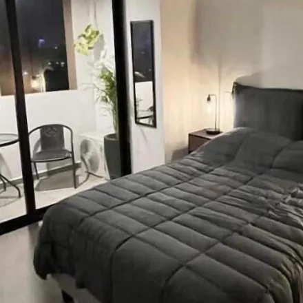 Rent this 1 bed apartment on Avenida de los Arcos in Arcos Vallarta, 44130 Guadalajara