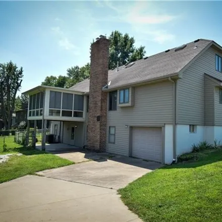 Image 7 - 501 SW Mitchell St, Oak Grove, Missouri, 64075 - House for sale
