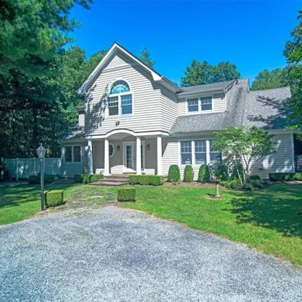 Rent this 4 bed house on 56 Bay View Avenue in Northwest Harbor, East Hampton