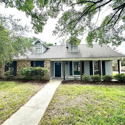 Rent this 4 bed house on 8199 John Newcombe Avenue in Wimbledon Estates, East Baton Rouge Parish