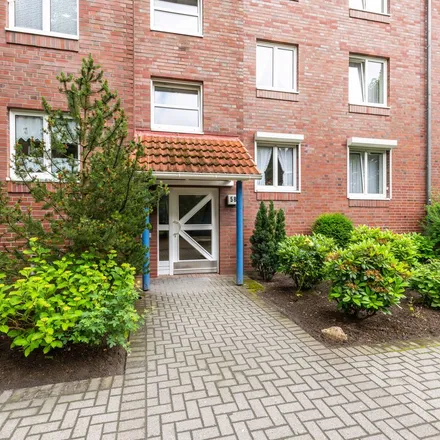 Rent this 2 bed apartment on Krupunder Grund 60 in 25469 Halstenbek, Germany