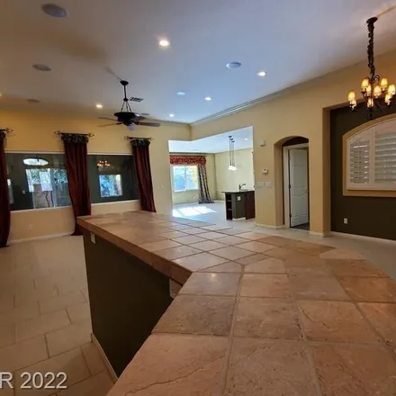 Image 5 - 10141 Trellis Rose Court, Spring Valley, NV 89148, USA - House for rent