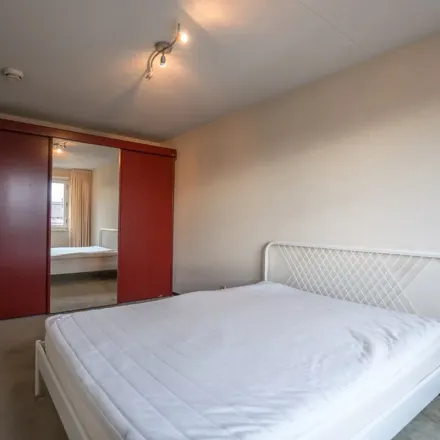 Rent this 2 bed apartment on Mattenbiesstraat 62 in 3056 RH Rotterdam, Netherlands