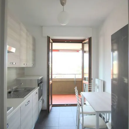 Image 5 - Via dell'Isola, 23900 Lecco LC, Italy - Apartment for rent
