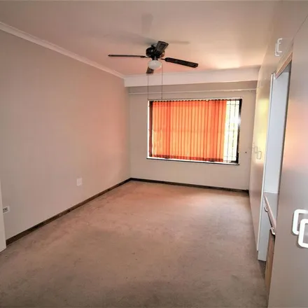 Image 2 - Bowker Road, Escombe, Queensburgh, 4093, South Africa - Apartment for rent