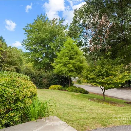 Image 3 - 18 Grandview Circle, Sand Hill, Asheville, NC 28806, USA - House for sale