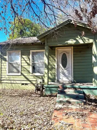Buy this 3 bed house on 587 Lipsey Avenue in Palestine, TX 75803