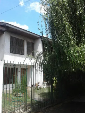 Buy this studio house on Dardo Rocha 2791 in Rafael Calzada, Argentina