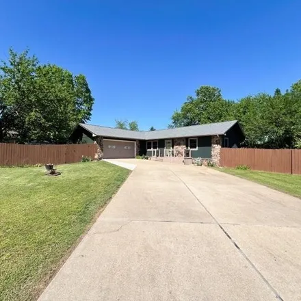 Buy this 3 bed house on 300 Montgomery Avenue in Mountain Home, AR 72653