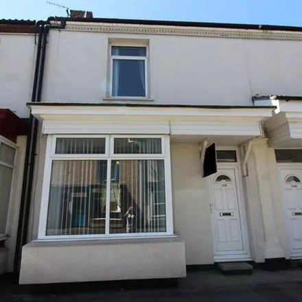 Rent this 3 bed townhouse on Westbury Street Centre in Sainsbury's Local, 59 Westbury Street