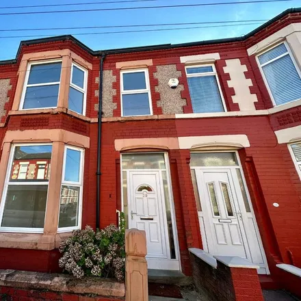 Rent this 3 bed townhouse on Lime Close in Liverpool, L13 6TA