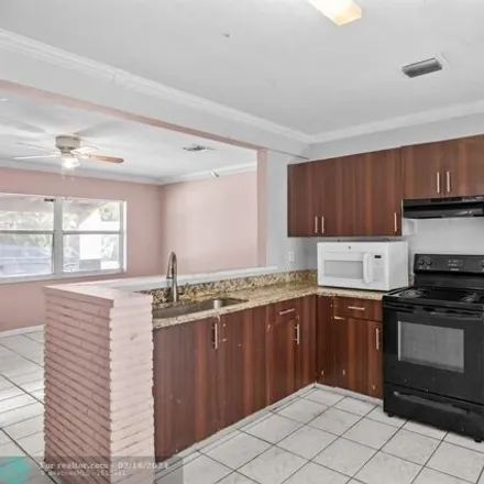 Image 7 - 1529 Nw 2nd Ave, Fort Lauderdale, Florida, 33311 - House for sale
