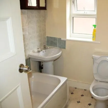 Image 7 - The Glass House, Balmoral Avenue, West Bridgford, NG2 7QU, United Kingdom - Apartment for rent