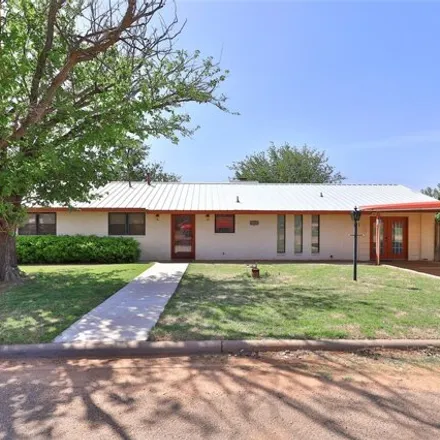 Buy this 3 bed house on 1106 East McArthur Street in Rotan, Fisher County