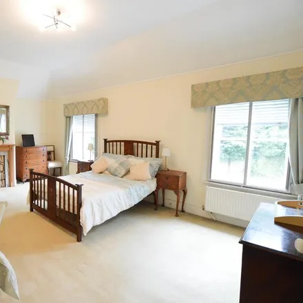 Rent this 1 bed room on A1(M) in Welham Green, AL9 7TH