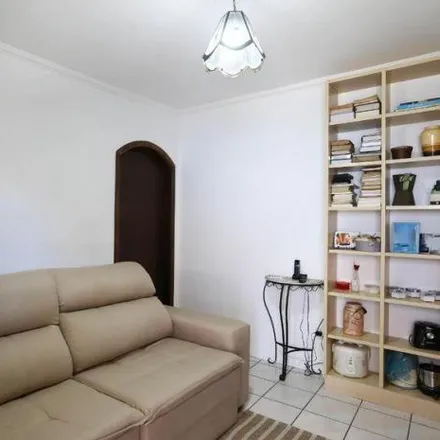 Buy this 3 bed house on Estrada do Imperador 3755 in Limoeiro, São Paulo - SP